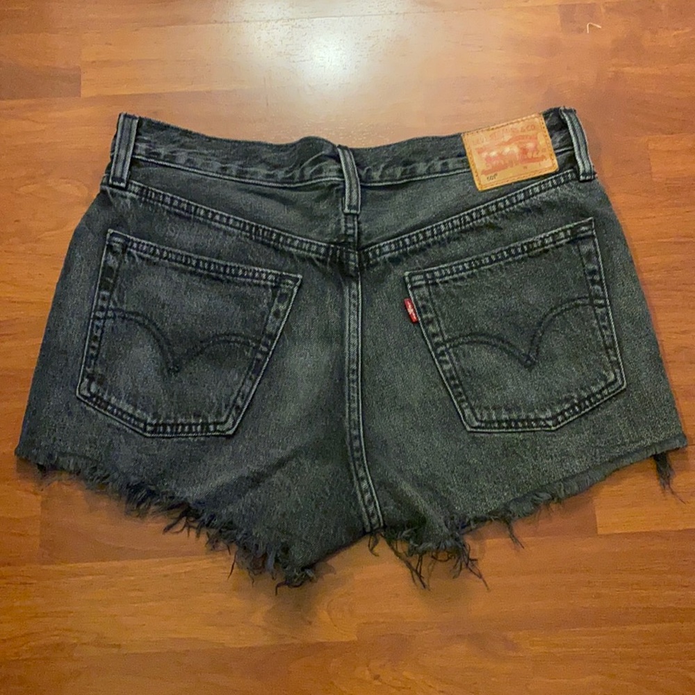 Womens Levi’s Black Denim Shorts